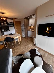 Kuchyň nebo kuchyňský kout v ubytování Avoriaz le M1212