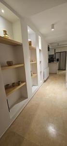 Kuchyň nebo kuchyňský kout v ubytování "L'Abri Côtier" Appartement 3 chambres Haut Standing Port Punique Carthage