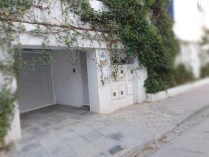 Fotografie z fotogalerie ubytování "L'Abri Côtier" Appartement 3 chambres Haut Standing Port Punique Carthage v destinaci Douar ech Chott