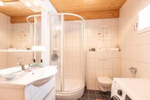 Kúpeľňa v ubytovaní Almdorf Stadl by ALPS RESORTS