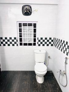 Koupelna v ubytování Okum Guest House + 20 fotografií