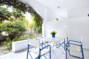 Gallery image of Daphne's Club Hotel Apartments in Xylokastron