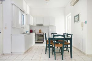 Gallery image of Daphne's Club Hotel Apartments in Xylokastron