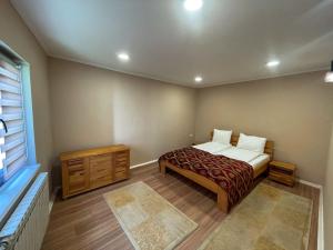 Postel nebo postele na pokoji v ubytování Hotel Berr