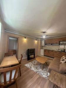 Kuchyň nebo kuchyňský kout v ubytování Hotel Berr