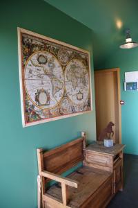Area soggiorno di The Holy Ram Farm-Hotel