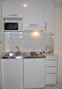 Fotografie z fotogalerie ubytování Apartments and Rooms Ljuba v destinaci Makarska