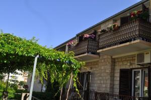 Fotografie z fotogalerie ubytování Apartments and Rooms Ljuba v destinaci Makarska