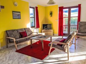 Posedenie v ubytovaní Holiday Home Stárkov by Interhome