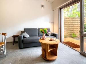 Χώρος καθιστικού στο Apartment Hameau du courant-2 by Interhome +31 φωτογραφίες