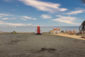 Gallery image of Appartamento Rosa Blu 1P - MyHo Casa in Torre Canne +5 photos