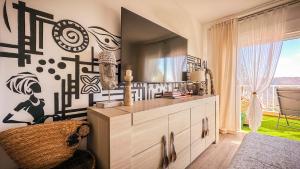 Η κουζίνα ή μικρή κουζίνα στο Tenerife Dream View Apartment