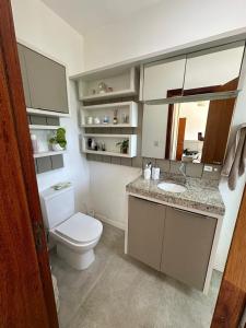 Et badeværelse på Casa família local tranquilo