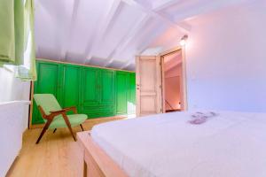 Posteľ alebo postele v izbe v ubytovaní House Rusti + 22 fotografií