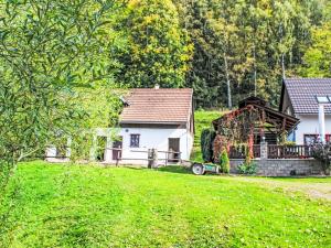 Vonkajšia záhrada v ubytovaní Holiday Home Stárkov by Interhome