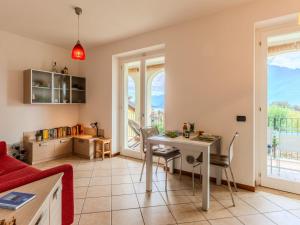 En generel udsigt til bjerge eller udsigt til bjerge taget fra lejligheden