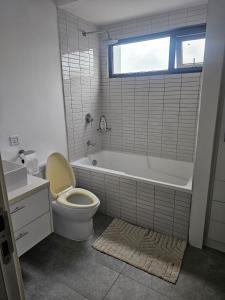 ห้องน้ำของ Luxury Park Valley