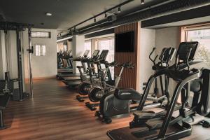 Centrum fitness w obiekcie Thompson Madrid, by Hyatt