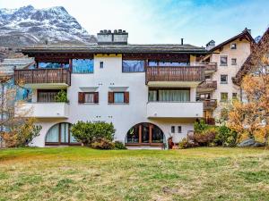 Pogled na planinu ili pogled na planinu iz apartmana