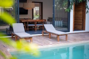 Gallery image of La Veleta Getaway at ASANA LEAF House Sleeps 12 in Tulum
