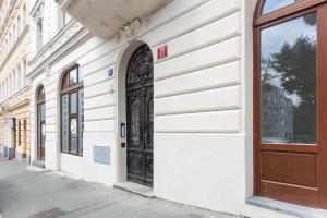Framhlið eða inngangur Blueground Prague 10 equipped VŠFS University PRG-28