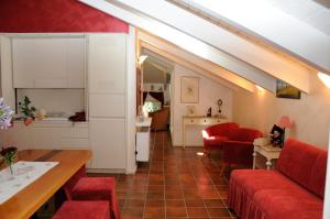 Гостиная зона в Villa Callas 16