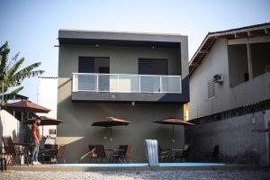 Gallery image of Apto com piscina perto da praia! in Bertioga
