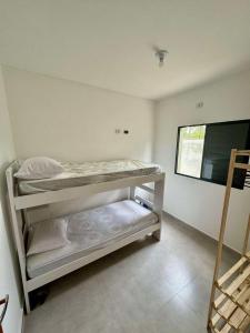 Gallery image of Apto com piscina perto da praia! in Bertioga