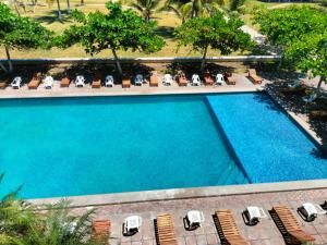 Bazén v ubytování Hotel Mediterráneo nebo v jeho okolí