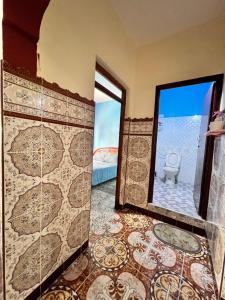 Vannituba majutusasutuses Dar Abdlouahed