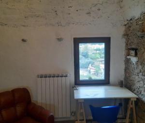 Fotografie z fotogalerie ubytování Apartment Coffee Time v destinaci Cisano sul Neva