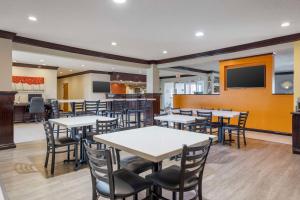 Kuchyň nebo kuchyňský kout v ubytování Best Western Anthony/West El Paso