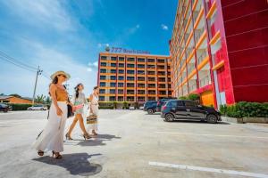 Hosté ubytování 777 Beach Condo Phuket