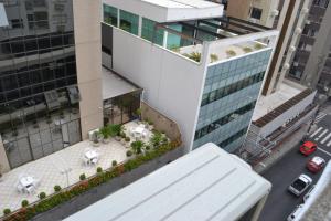 Το κτήριο όπου στεγάζεται  το διαμέρισμα