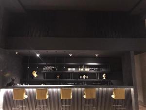 Setustofa eða bar á Golden Palace Hotel