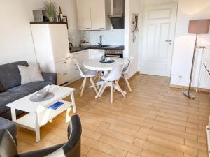 Kuchyň nebo kuchyňský kout v ubytování Wohnpark Stadt Hamburg - Apt. 50
