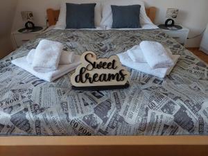 Katil atau katil-katil dalam bilik di Apartman Sweet Dreams