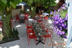Restaurace v ubytování Logis Hôtel restaurant Chez Jeannette