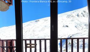 A general mountain view or a mountain view taken from Az apartmant
