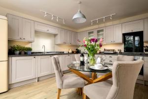 Køkken eller tekøkken på Ground Wing - Norfolk Cottage Agency