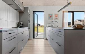 Fotografie z fotogalerie ubytování Nice Home In Løkken With Sauna v destinaci Løkken