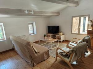 Et tv og/eller underholdning på Le Mas de la Rode