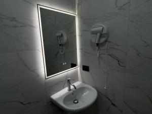 Koupelna v ubytování Amorino Tirana B&B
