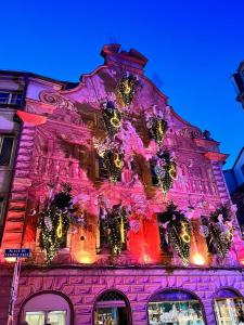 Το κτήριο όπου στεγάζεται  το διαμέρισμα