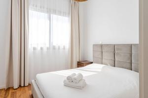 Gambar di galeri bagi YAMAS Urban Living Platinum 77 Apartments di Limassol