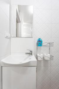 Łazienka w obiekcie Apartament Centrum 32m2 Kłodzko - Przyjaciół Ziemi Kłodzkiej - Spokój, Cisza, Bliskość Atrakcji