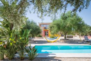 Gallery image of Casa Farlisa, antico baglio con piscina in Scicli