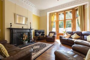 Χώρος καθιστικού στο Host & Stay - Chatsworth Townhouse II