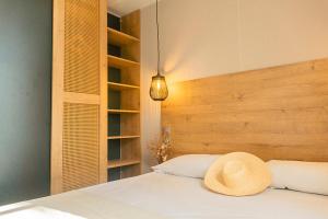 Posteľ alebo postele v izbe v ubytovaní Camping Sènia Caballo de Mar