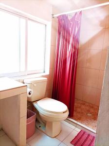 Koupelna v ubytování Casa Madera Zihuatanejo + 18 fotografií